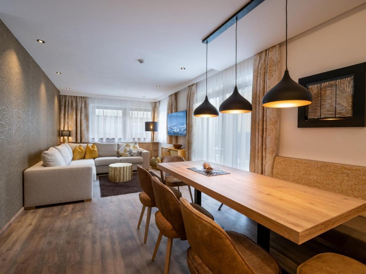 ALMA Appartements Mayrhofen Extérieur photo